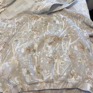 Amazon Women's Camouflage Hoodie - Beige and Green